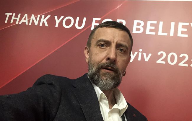 Умер известный журналист Денис Безлюдько