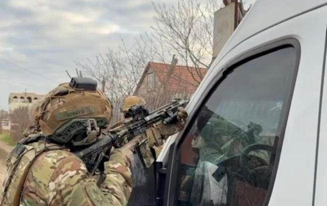 Стрілець у патрульних в Одесі загинув під час затримання: подробиці