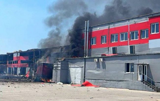 У Запоріжжі приліт по терміналу "Нової пошти" (перші фото)