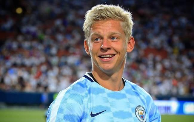 Український футболіст Зінченко розвеселив мережу веселим танцем на тренуванні (відео)