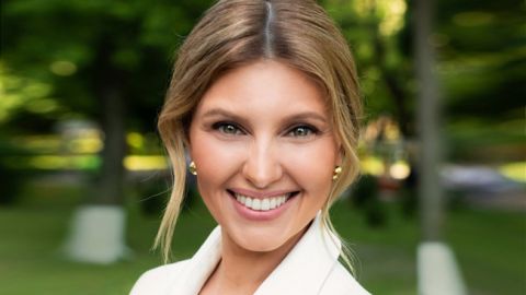 Олена Зеленська поїхала з чоловіком до Канади: фанати знайшли в її образі ваду