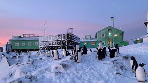 Нову українську експедицію в Антарктику очолив полярник-боєць ДПС