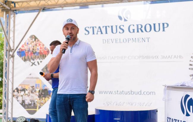 Нардеп Стрихарский подарил юным яхтсменам десять новых парусов