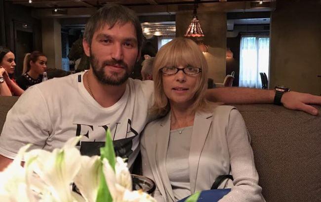 Зять Веры Глаголевой обнародовал семейное видео с актрисой