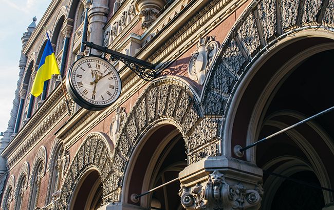 Міжнародні резерви України в січні зросли на 1 млрд доларів