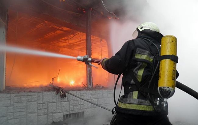 В Запорожье горел кожно-венерологический диспансер, эвакуированы 50 человек