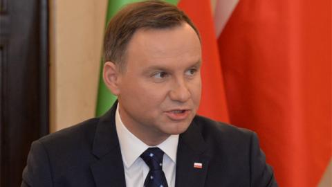 Президент Польши отказался от собственного законопроекта о Верховном суде