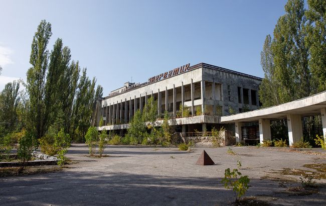 Чорнобиль закрили для туристів до кінця листопада: названа причина