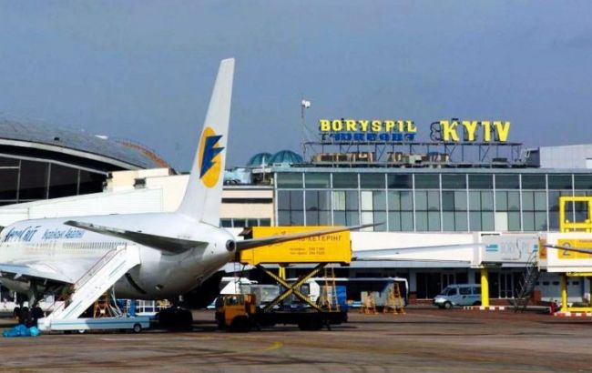 В аеропорту "Бориспіль" іноземець з ножем напав на патрульних