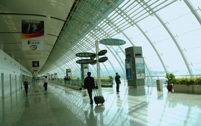 Польща обмежила міжнародне авіасполучення, у тому числі з Україною
