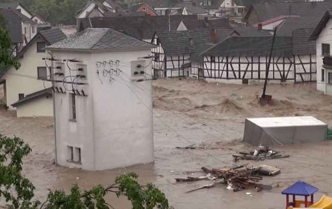 Число жертв при наводнении на западе Германии приближается к 60
