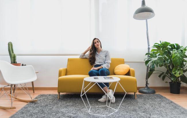 Дизайнеры назвали 5 вещей, которые должны быть в каждой гостиной