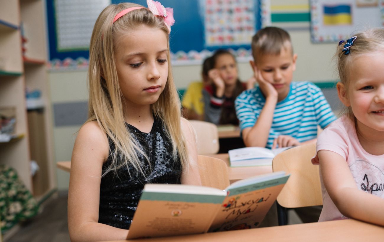 В Україні змінюють систему створення підручників для шкіл: як це працюватиме тепер