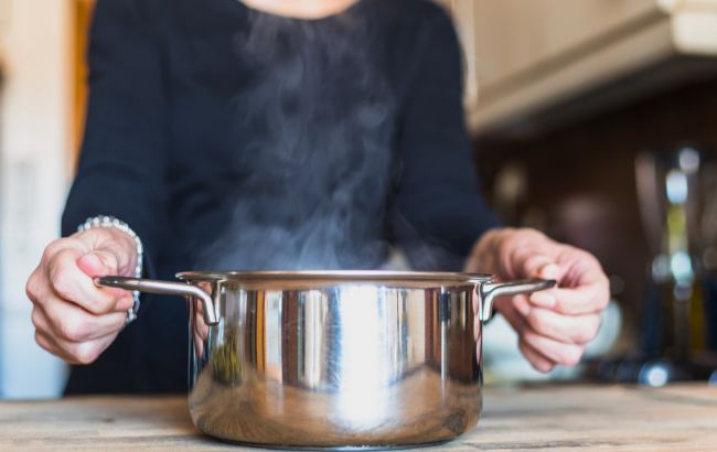 Заблестит как зеркало: 4 домашних способа полировки нержавейки без химии