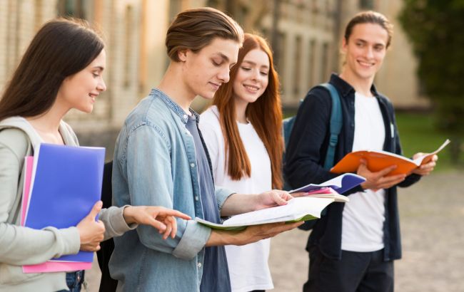 Шанс на бесплатное образование: как перейти с контракта на бюджет в 2025 году