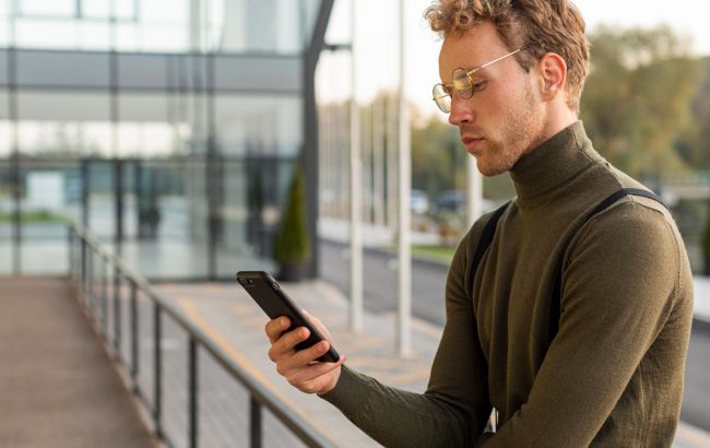 "Дія" отныне будет отправлять сообщения о рецептах и направлениях от врача: детали