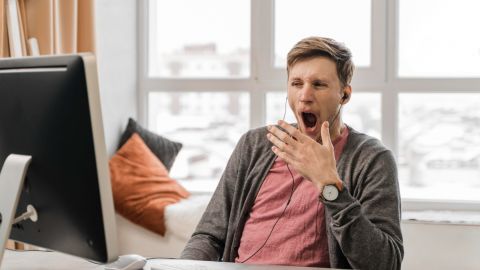 Усталость после недосыпа? Сделайте это и получите быстрый заряд энергией