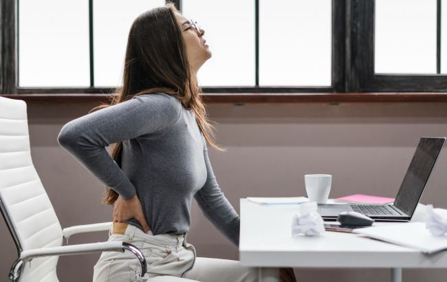 Спина боліти не буде: 8 способів, які допоможуть уникнути проблем зі здоров'ям