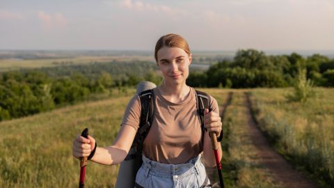Як правильно підготуватися та піти у свій перший похід: 10 практичних порад