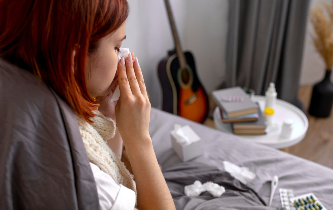 Понад 100 тисяч українців захворіли за тиждень: ЦГЗ поділився даними про грип і COVID-19
