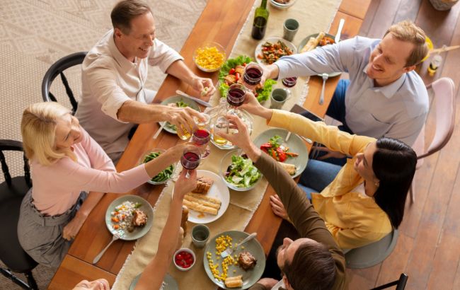 4 звички у вихідний день, які непомітно підвищують тиск