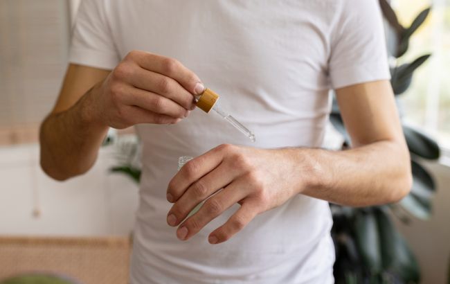 Топ-5 успокаивающих эфирных масел, которые помогут лучше спать ночью