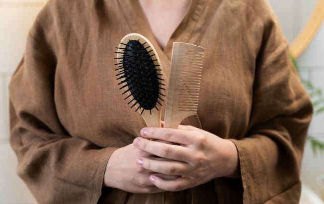 Использование этой расчески может привести к повреждению и потере волос