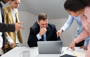 В Україні хочуть посилити захист працівників: хто і які "спецумови" зможе отримати