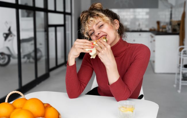 Резкое увеличение аппетита перед менструацией - норма или тревожный сигнал?