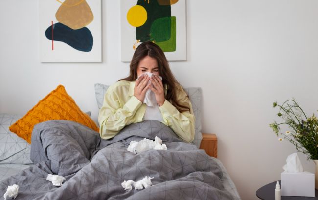 Лікар розповів, чи можна малиною, медом та лимоном вилікувати грип