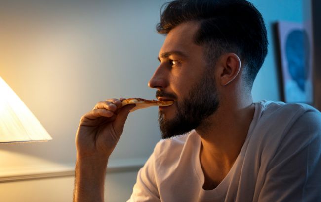 Составляют 60% рациона: врач назвал продукты, от которых стоит отказаться в 2025 году