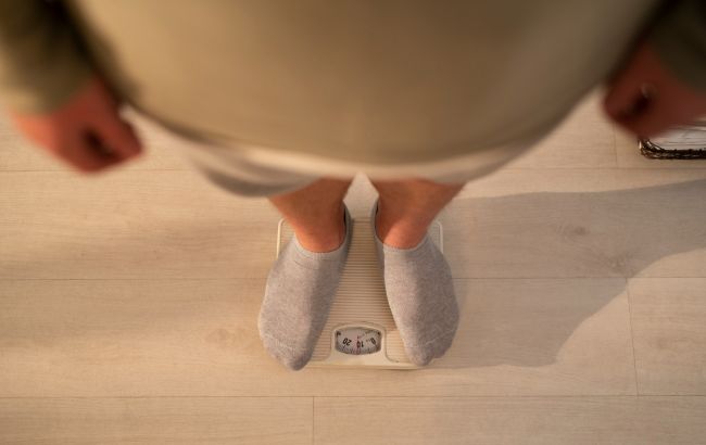 Названы "здоровые" продукты, которые приводят к резкому увеличению веса