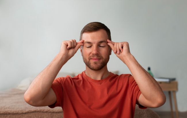 8 неожиданных вещей, которые врачи делают ежедневно для улучшения здоровья мозга