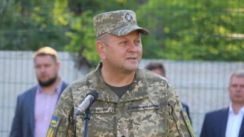 ВСУ должны быть готовы к наступлению: Залужный сделал заявление