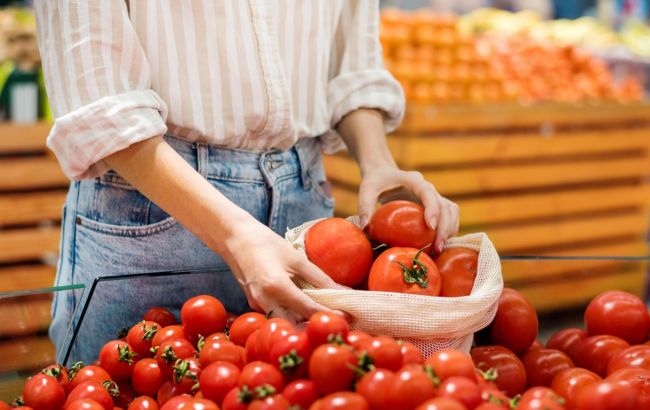 Цены на помидоры в августе: выгодно ли уже покупать для консервации