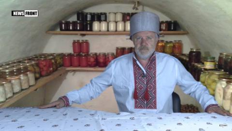 Экс-депутат и сепаратист из Луганска работает клоуном в Крыму