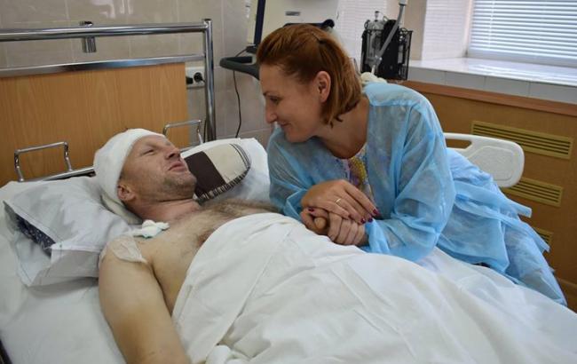 Лікар з Дніпра розповів зворушливу історію кохання АТОшніка і волонтера