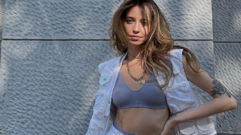 Стає жарко: Дорофєєва похвалилася сталевим пресом і витонченою фігурою в бікіні