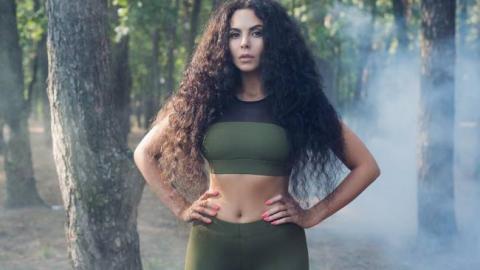 Настя Каменских заинтриговала пикантным фото