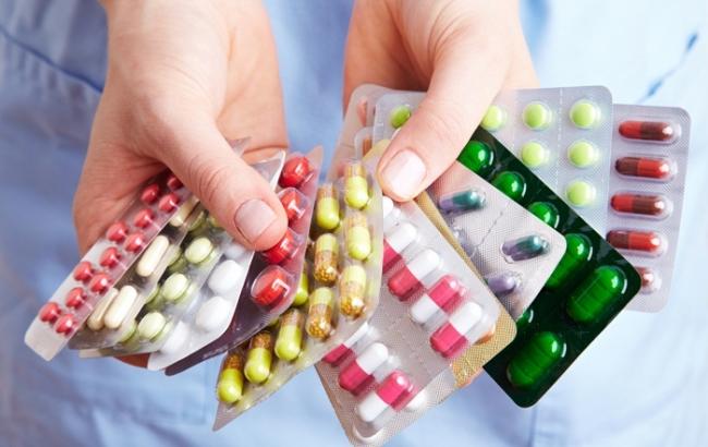 Минздрав заявил об "определенном дефиците" лекарств