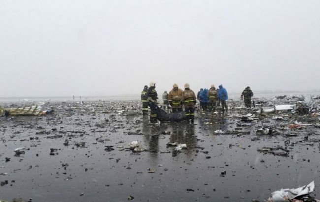 Авиакатастрофа в Ростове: на расшифровку "черных ящиков" может уйти две недели