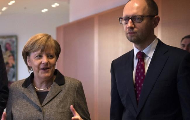 У Берліні почалася зустріч Яценюка і Меркель