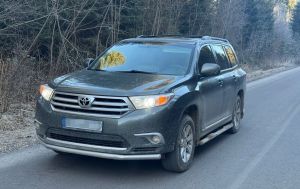 Хабар навіть машиною: ДБР викрило посадовця Рівненського ОТЦК