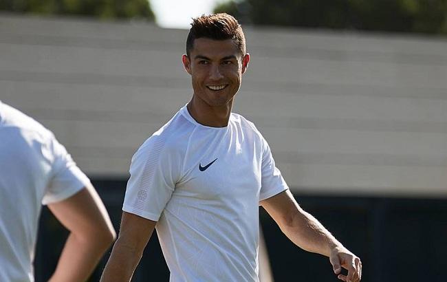 "Кинг-сайз" кровать и мини-бар: как Криштиану Роналду отдыхал во время ЧМ-2018