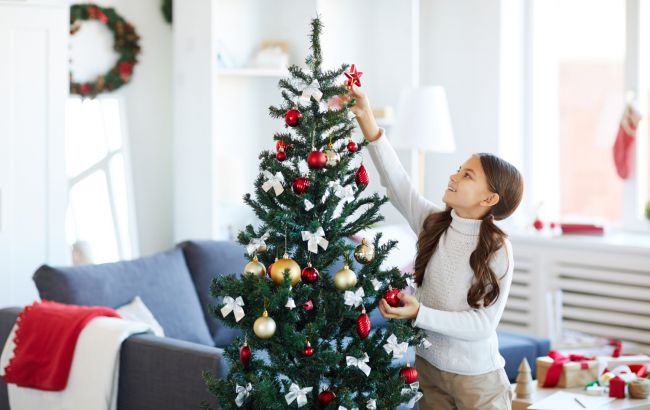 Названы опасные игрушки на елку, которые не стоит покупать
