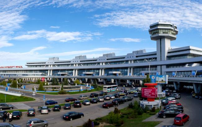 Інформація про замінування літака в аеропорту Мінська не підтвердилася