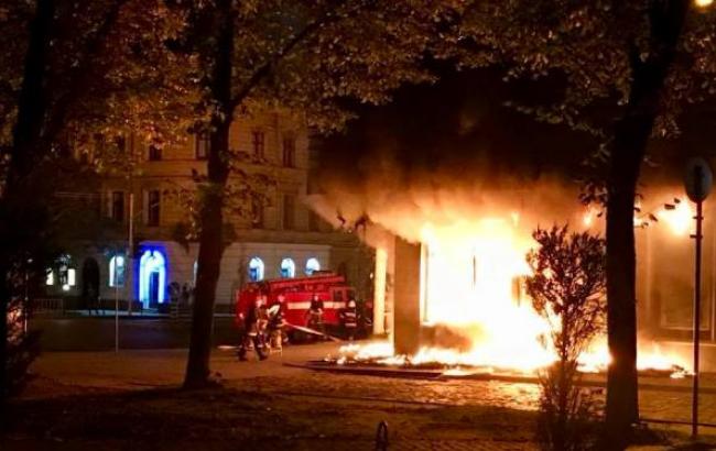 У Львові пожежа знищила відділення "Сбербанку Росії"