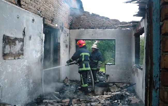 Под Хмельницким на пожаре жилого дома погиб мужчина
