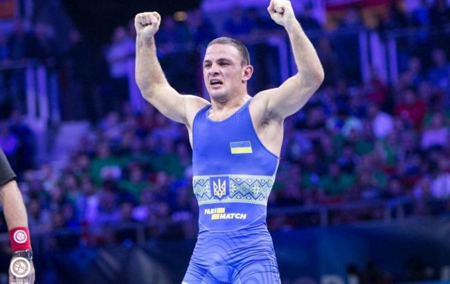 Украинский борец Темиров уступил в полуфинале Олимпиады, но поборется за "бронзу"