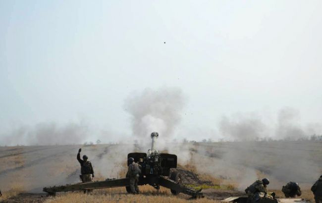 На Донбасі бойовики продовжили обстріли позицій ЗСУ, є загиблі